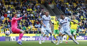 West Ham's Pablo Fornals v Norwich City